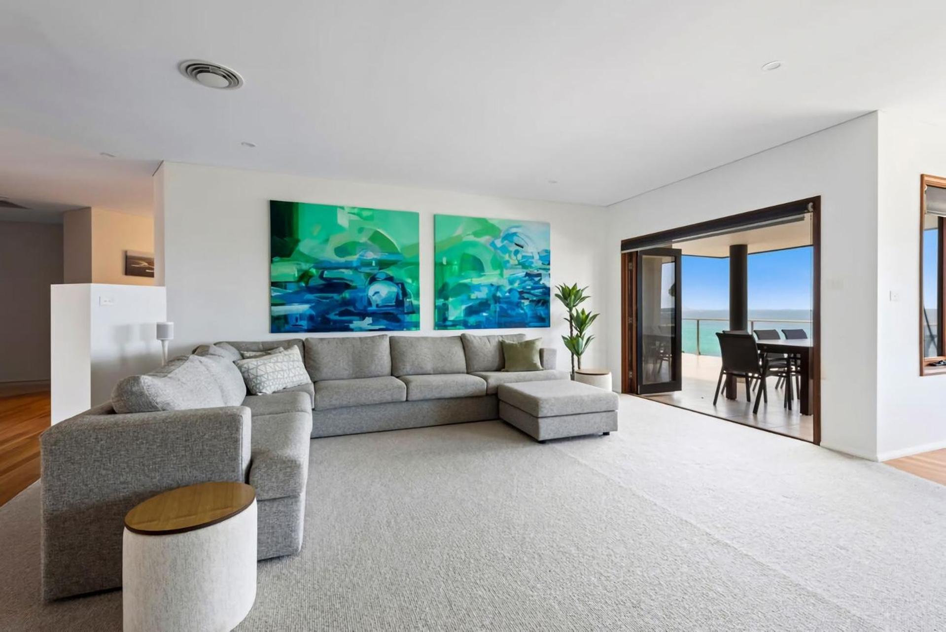 Spectacular Ocean Front Home With Pool Шеллхарбор Экстерьер фото